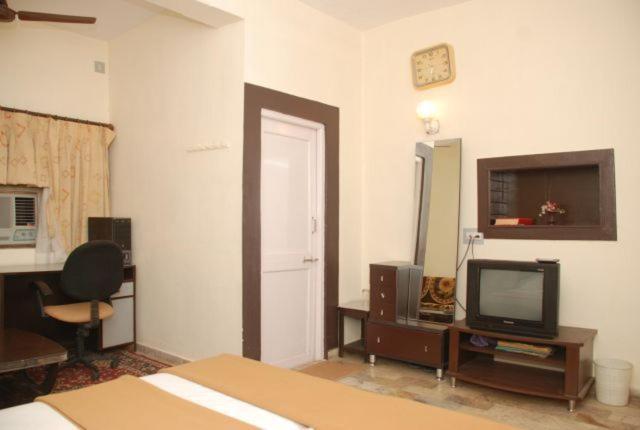 Royal Hotel Ahmedabad Habitación foto