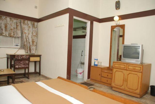 Royal Hotel Ahmedabad Habitación foto
